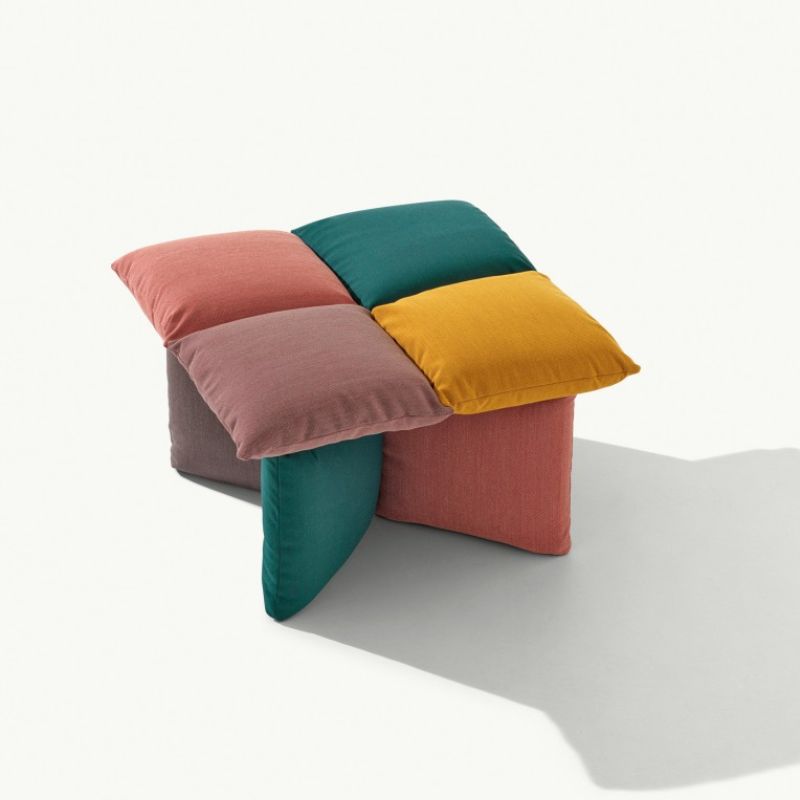 Pillow 702 puff