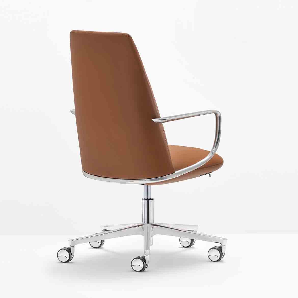 Elinor 3755 swivel chair