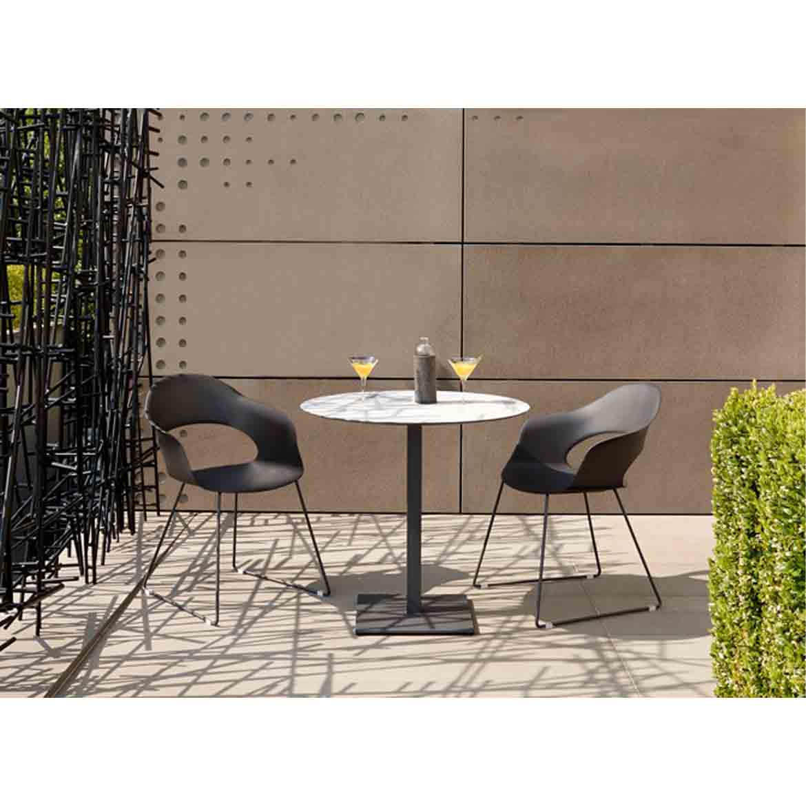Lady B 203 armchair