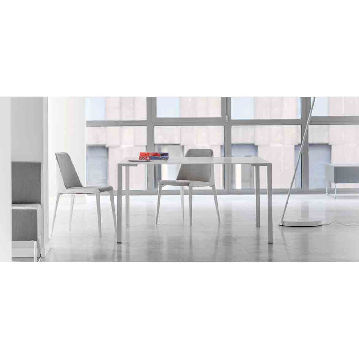 Laja 102 chair 