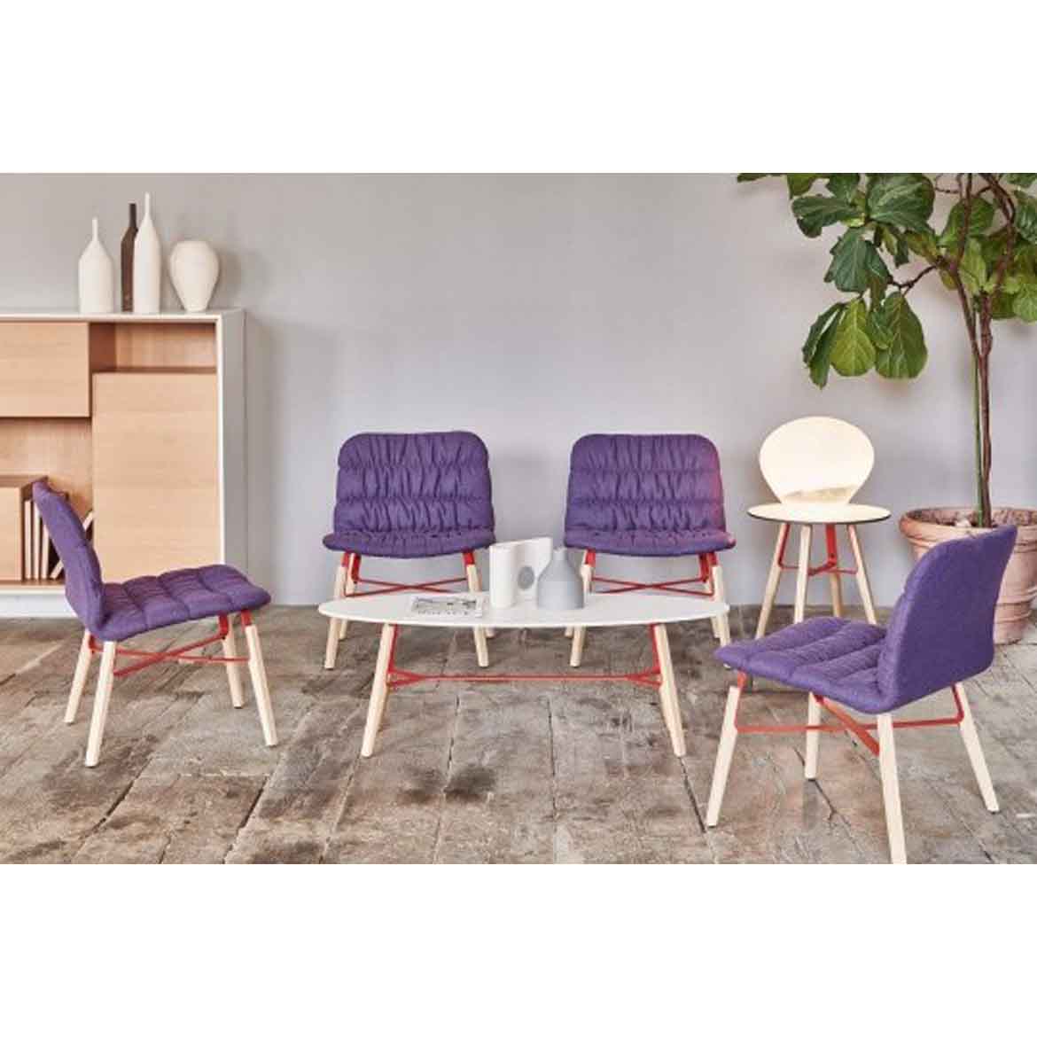 Liu 402 lounge chair