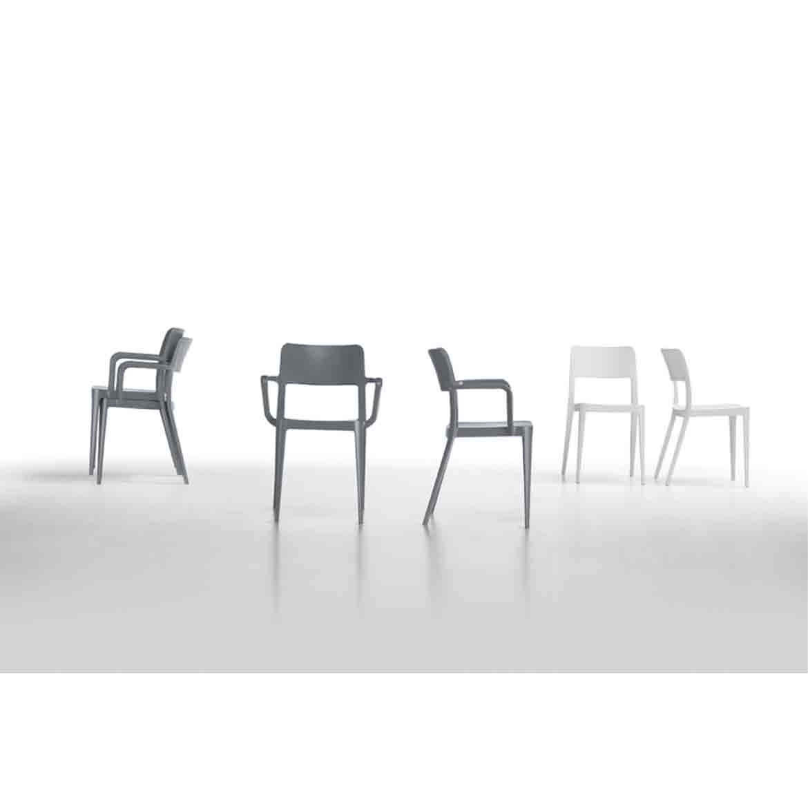 Nené 202 armchair