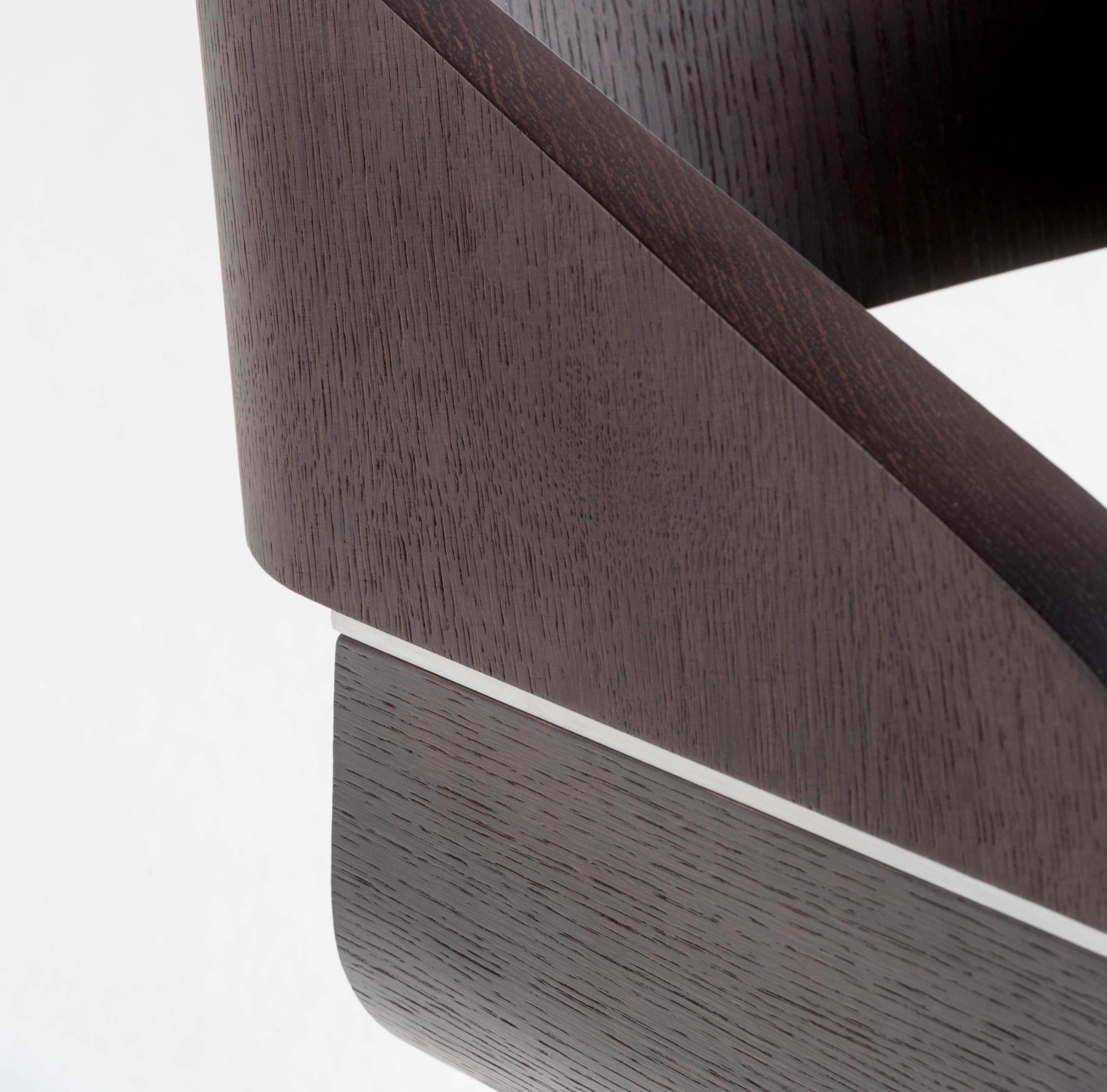 Apple 201 armchair