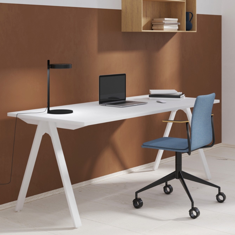 Multibase A 605 asztal