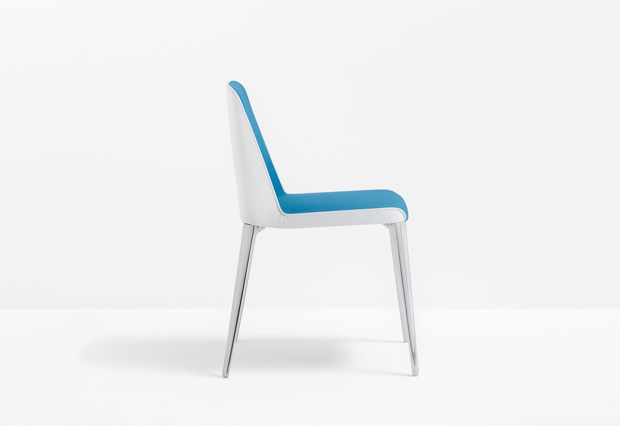 Laja 102 chair 