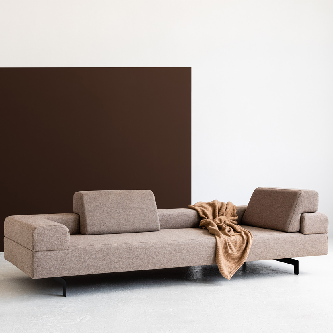 Rosco 502 modular sofa